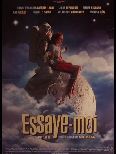 Affiche du film ESSAYE MOI