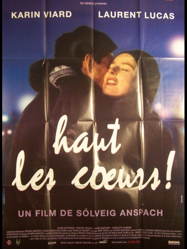 Affiche du film HAUT LES COEURS