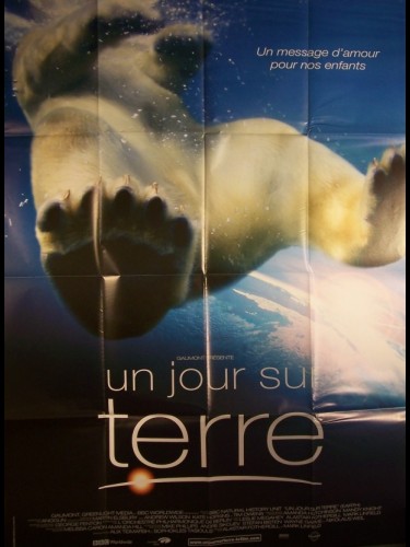 Affiche du film UN JOUR SUR TERRE - Titre original : EARTH