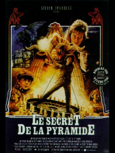 Affiche du film LE SECRET DE LA PYRAMIDE - YOUNG SHERLOCK HOLMES