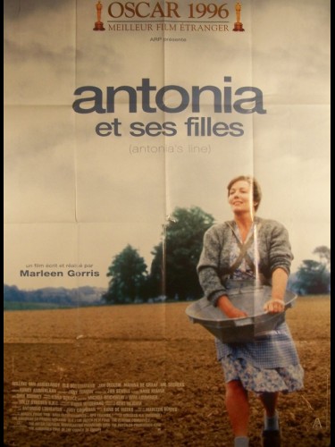 Affiche du film ANTONIA ET SES FILLES