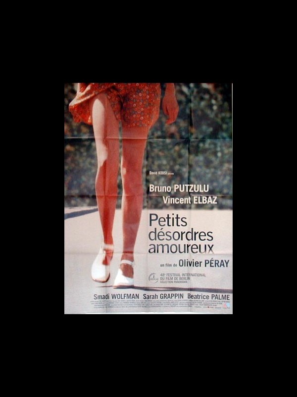 Affiche du film PETITS DESORDRES AMOUREUX