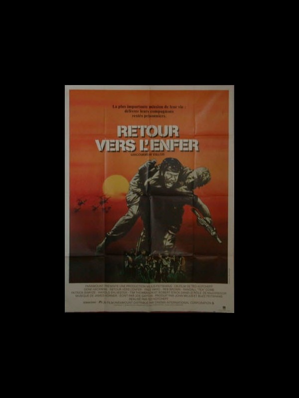 Affiche du film RETOUR VERS L'ENFER - UNCOMMON VALOR