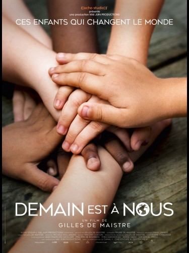 Affiche du film DEMAIN EST A NOUS