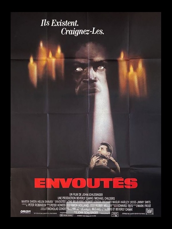 Affiche du film LES ENVOUTES