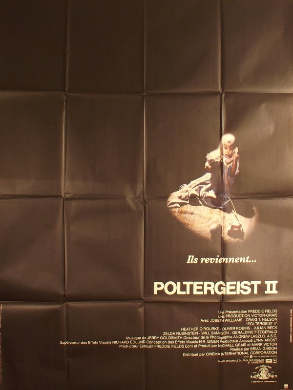Affiche du film POLTERGEIST 2